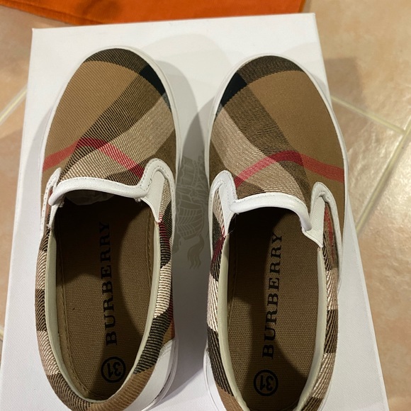 Authentic Boys Burberry Sneakers size 31